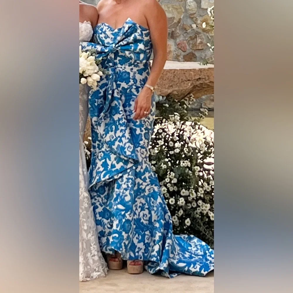 Mestiza Azulejo Gown - Picture 6 of 9